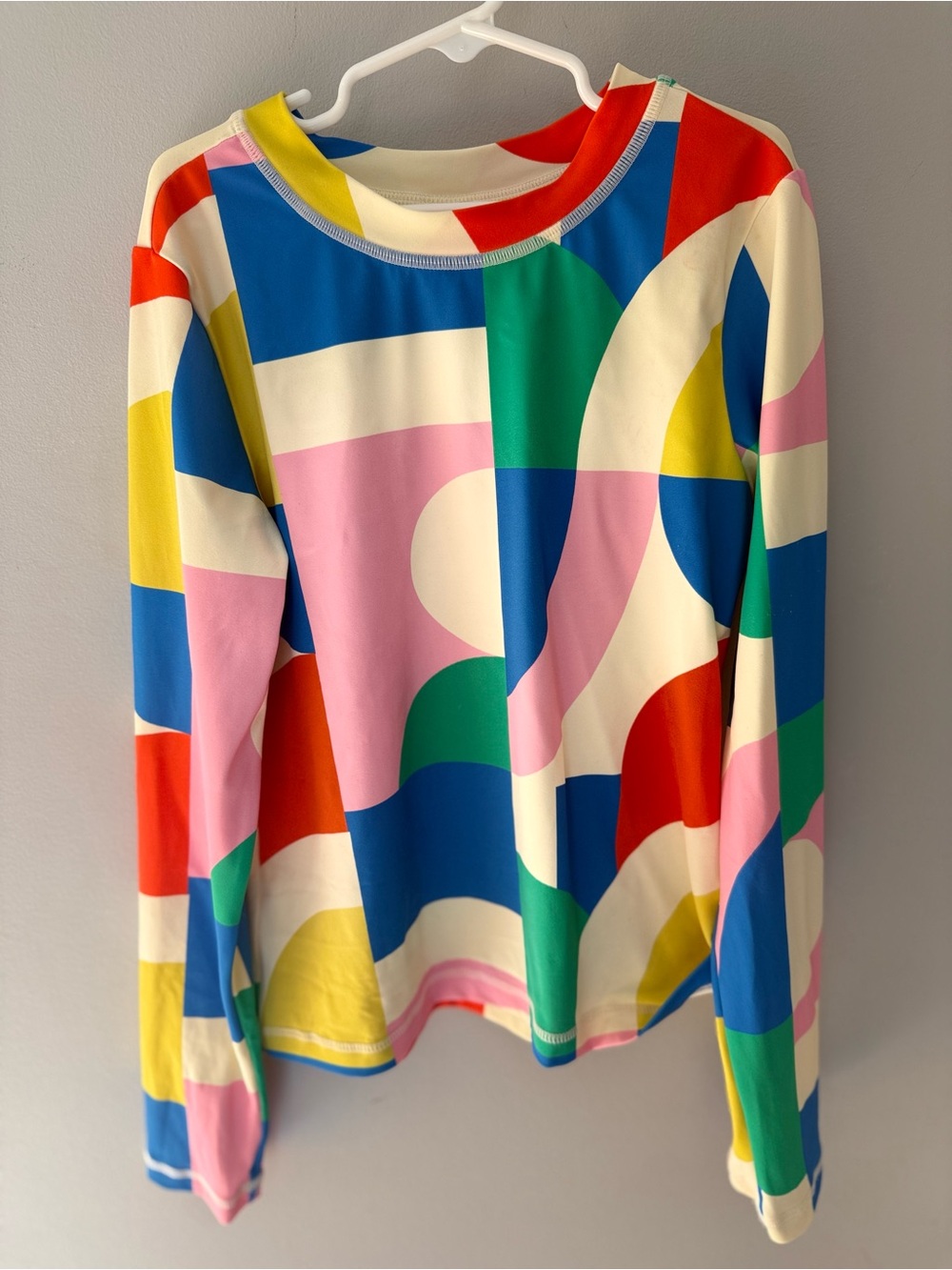 Girls Mini Boden Rashguard with Colorblock Geometric pattern size 12